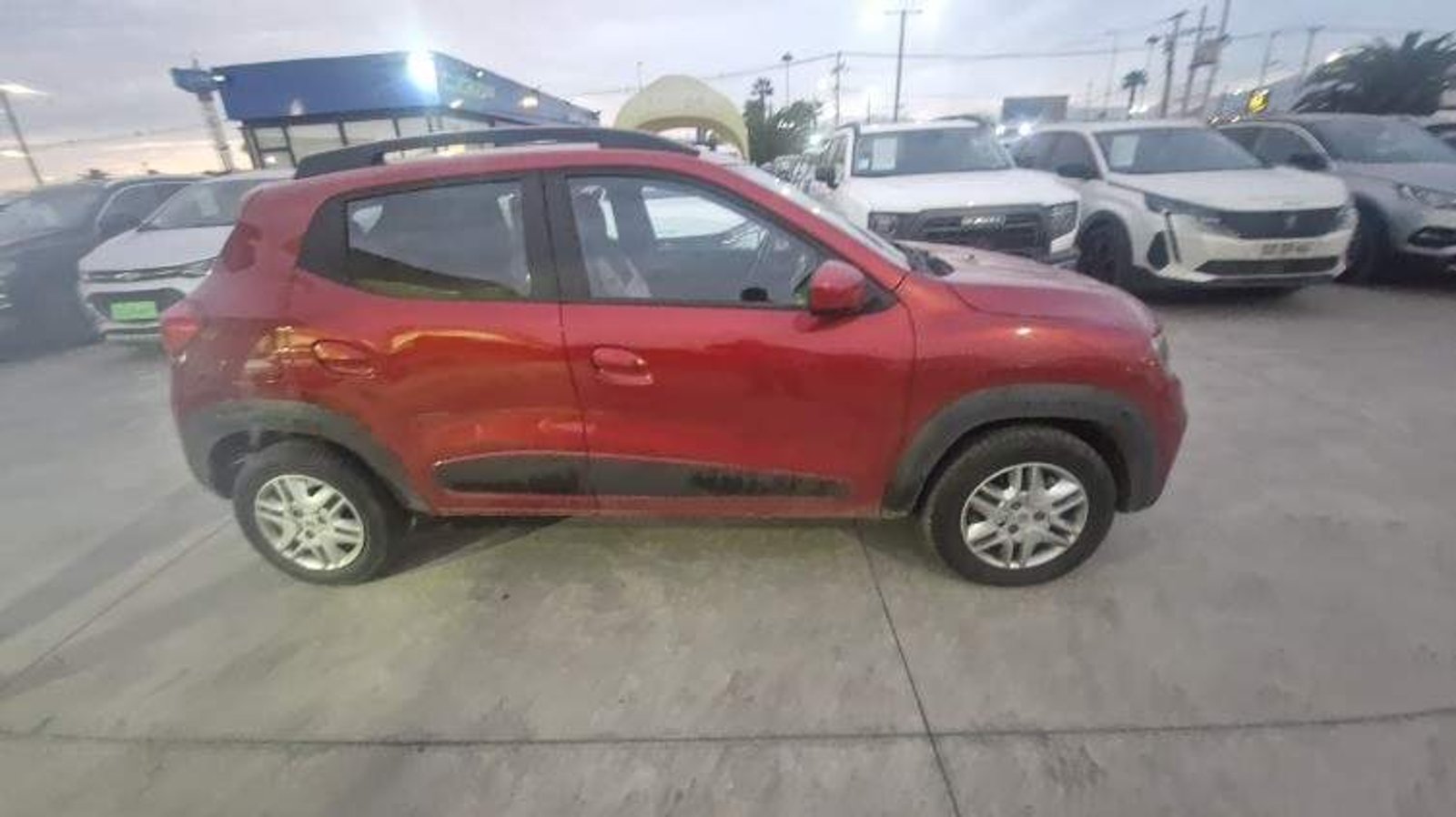 Renault Kwid 1.0 Zen 4x2 Hb Mt 5p 2022 - Imagen 3 de 5