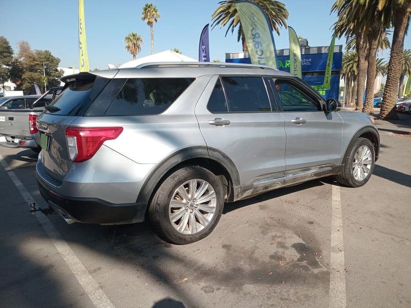 Ford Explorer 2.3 Limited Ecoboost 4x4 At 5p 2021 - Imagen 7 de 8