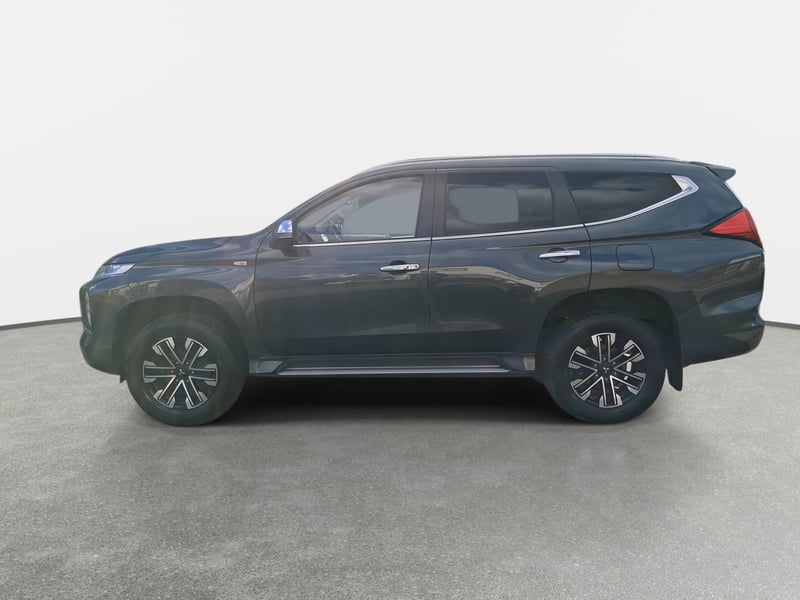 Mitsubishi Montero Sport 3.0 4x2 At 5p 2024 - Imagen 4 de 8