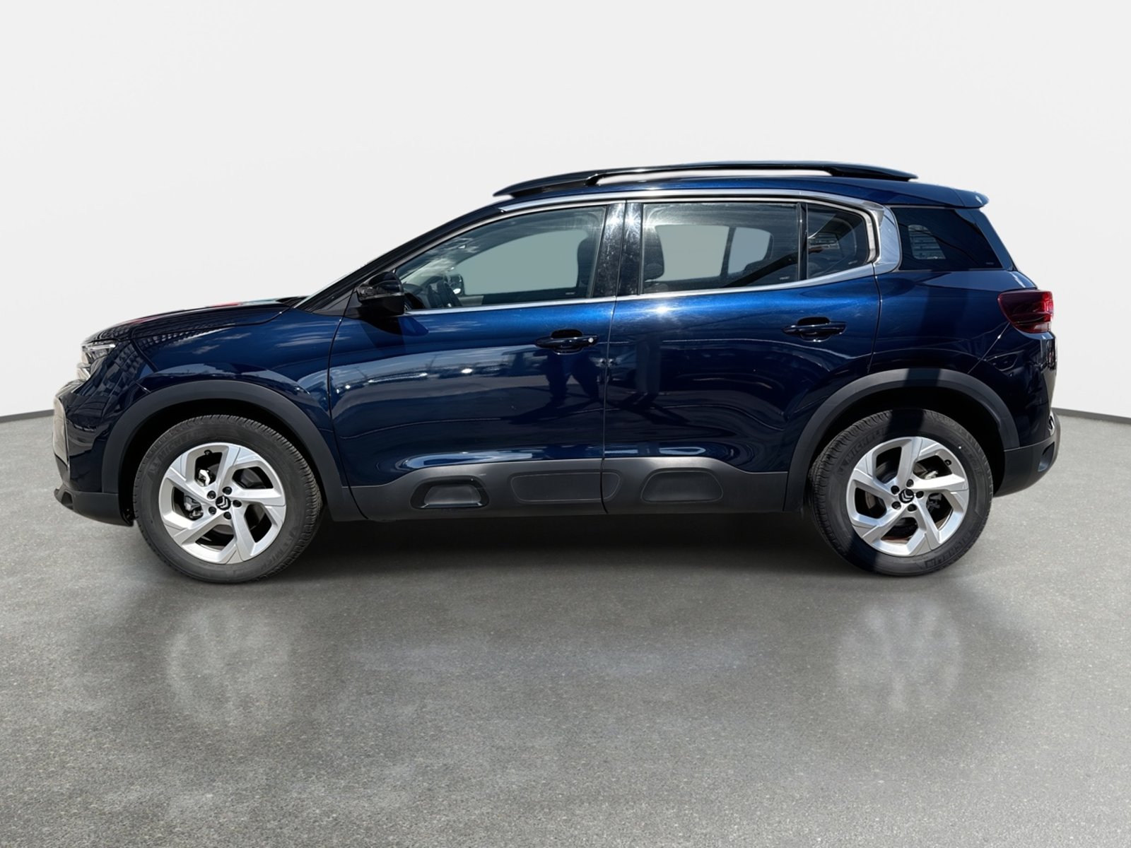 Citroën C5 Aircross 1.5 Feel Diesel 4x2 130 Ss Eat8 At 5p 2025 - Foto 4 de 8