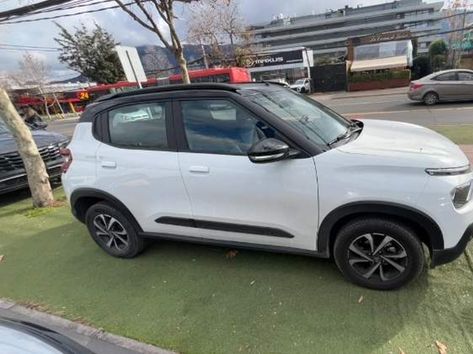Citroën C3 1.6 Vti Feel 4x2 115 Eat6 At 5p 2025 - Foto 3 de 5