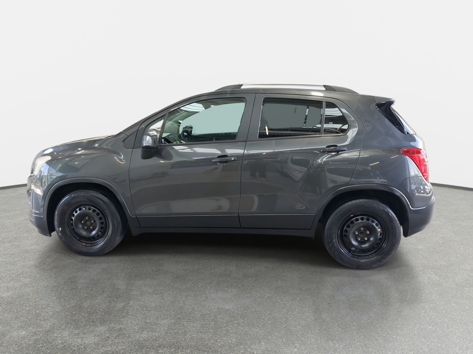 Chevrolet Tracker 1.8 Ls Fwd Euro5 Mt 5p 2016 - Foto 4 de 8