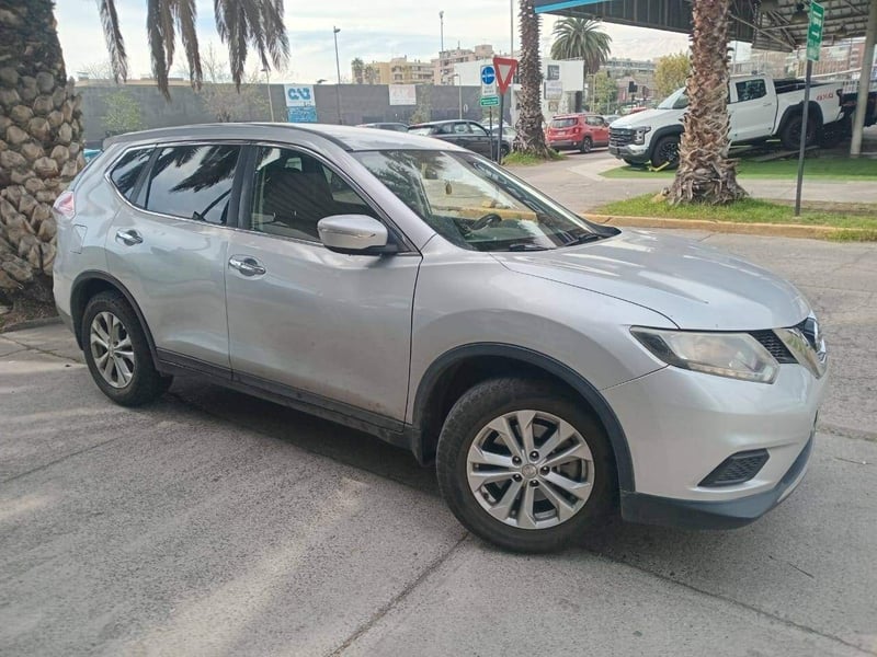 Nissan X-trail 2.5 Sense 4x2 Cvt At 5p 2018 - Imagen 3 de 5