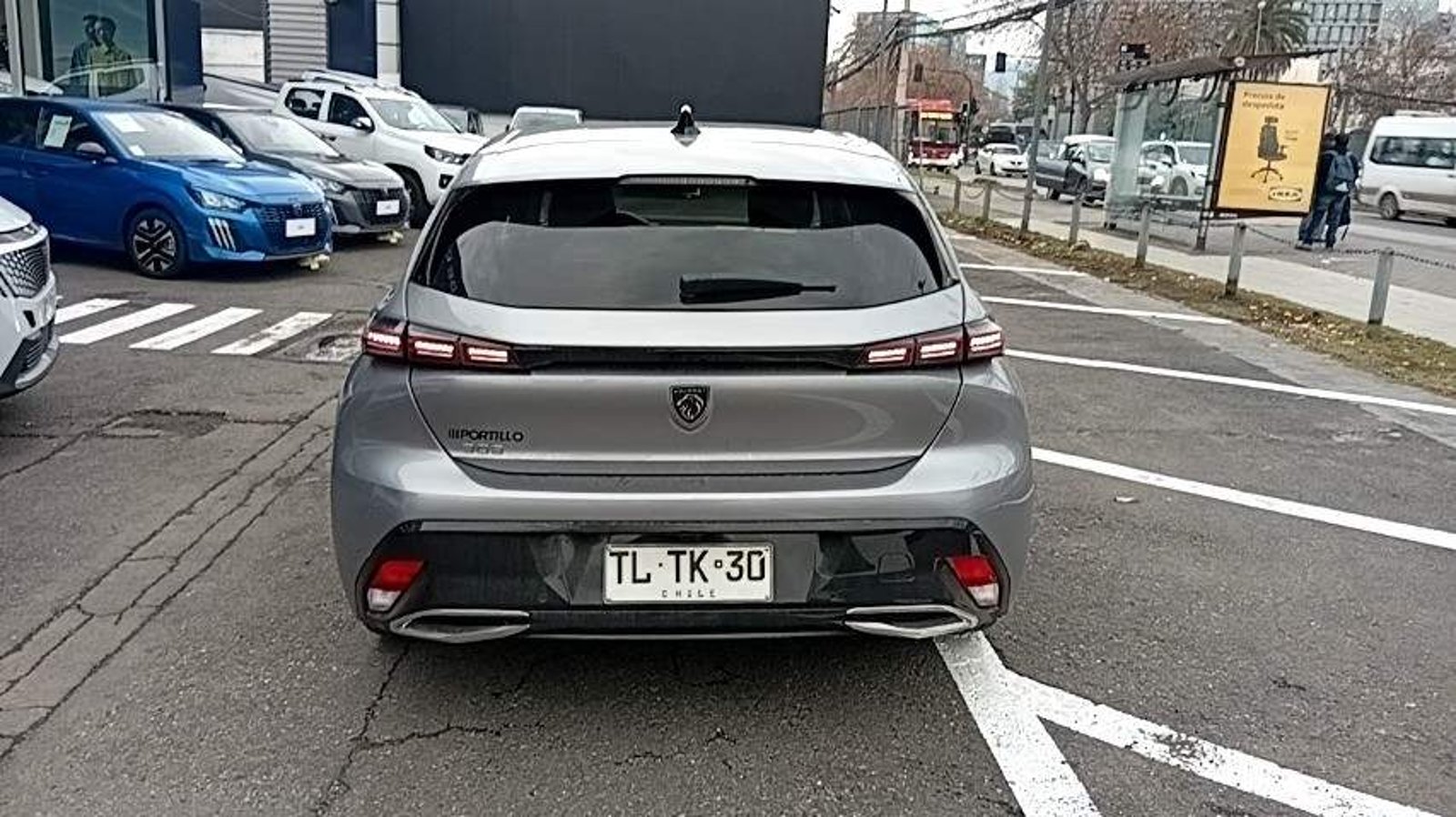 Peugeot 308 1.2 Allure Pack Puretech 130 4x2 Eat8 5p 2024 - Imagen 4 de 4