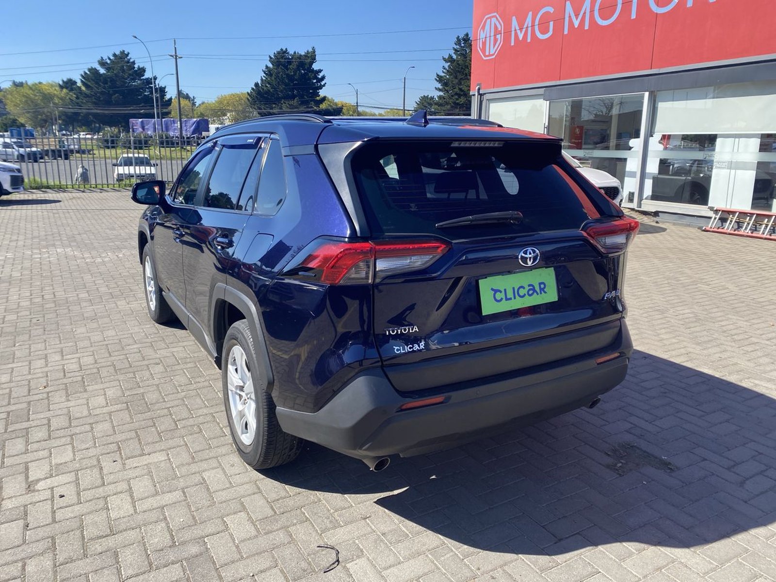 Toyota Rav 4 2.0 Le 4x2 Mt 5p 2022 - Foto 5 de 8