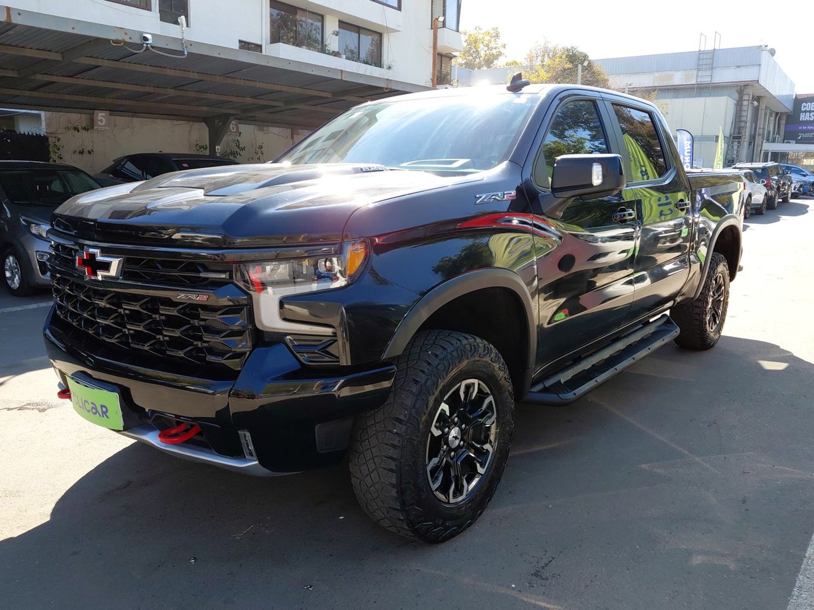 Chevrolet Silverado 6.2 Zr2 4x4 At 4p 2023 - Foto 3 de 8