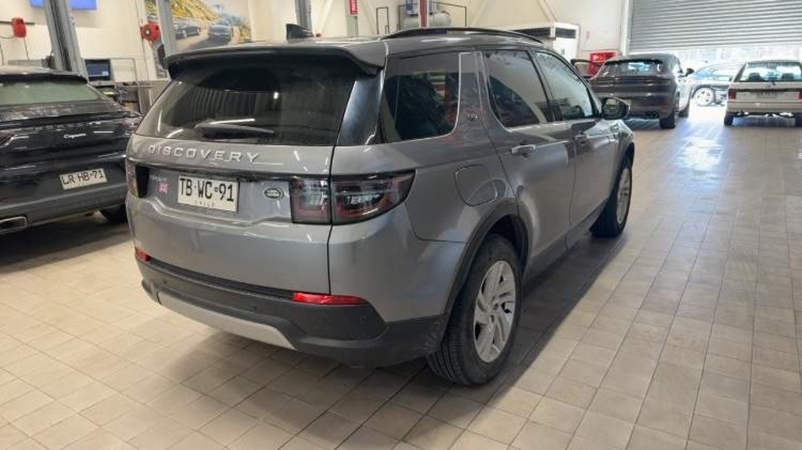 Land Rover Discovery Sport 2.0 S Diesel 4x4 204hp At 5p 2024 - Imagen 4 de 5