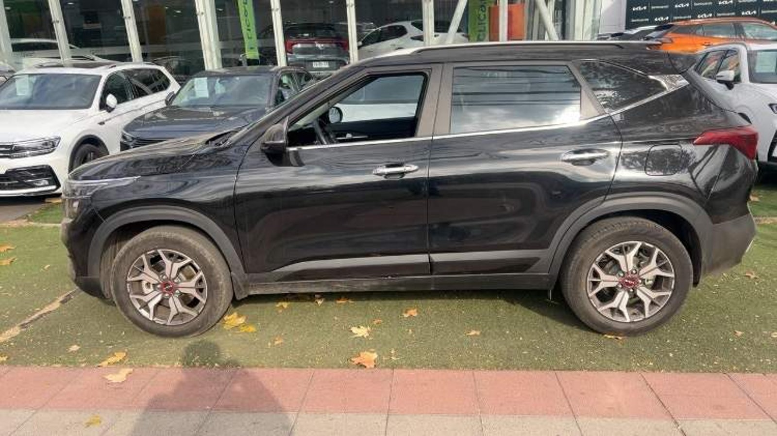 Kia Seltos 1.6 Ex Full 4x2 Ri 6mt 5p 2023 - Imagen 8 de 8