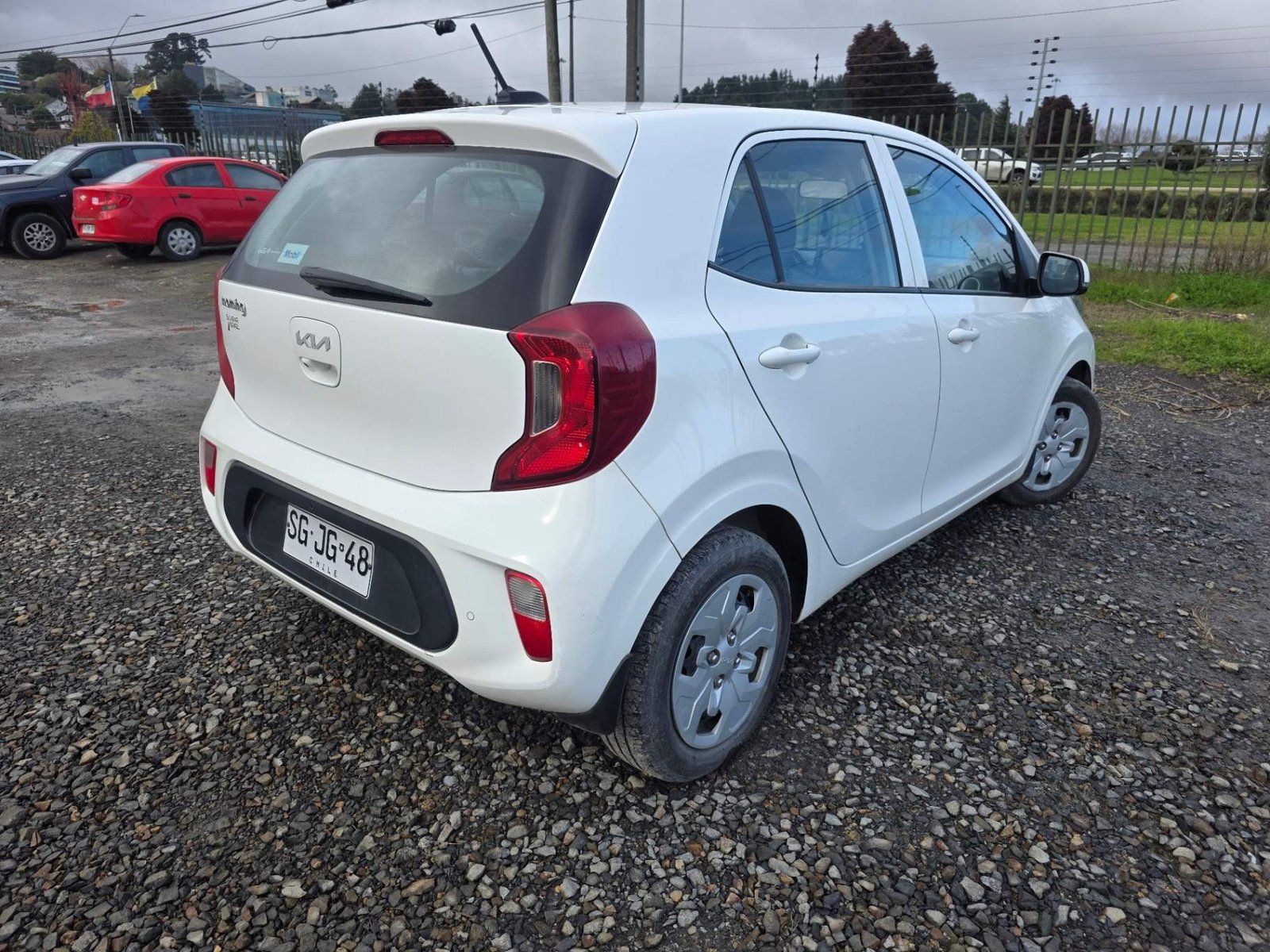 Kia Morning 1.2 Ex 4x2 Hb Abs Ac 5mt 5p 2023 - Foto 4 de 8
