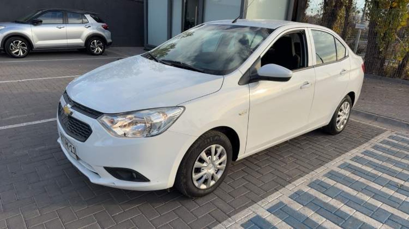Chevrolet Sail 1.5 4x2 Mt 4p 2022 - Imagen 6 de 8