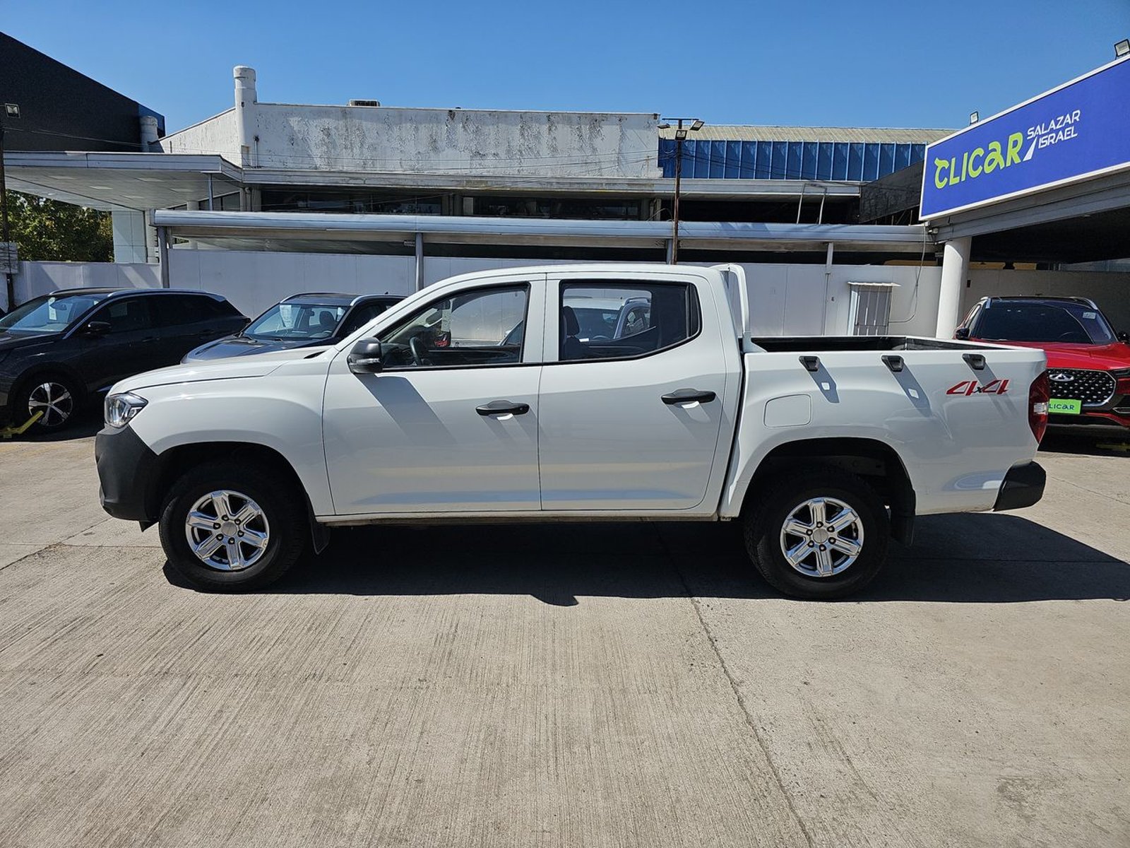 Maxus T60 2.0 D20 Gl Diesel 4x4 Dob. Cab. Mt 4p 2024 - Foto 4 de 8