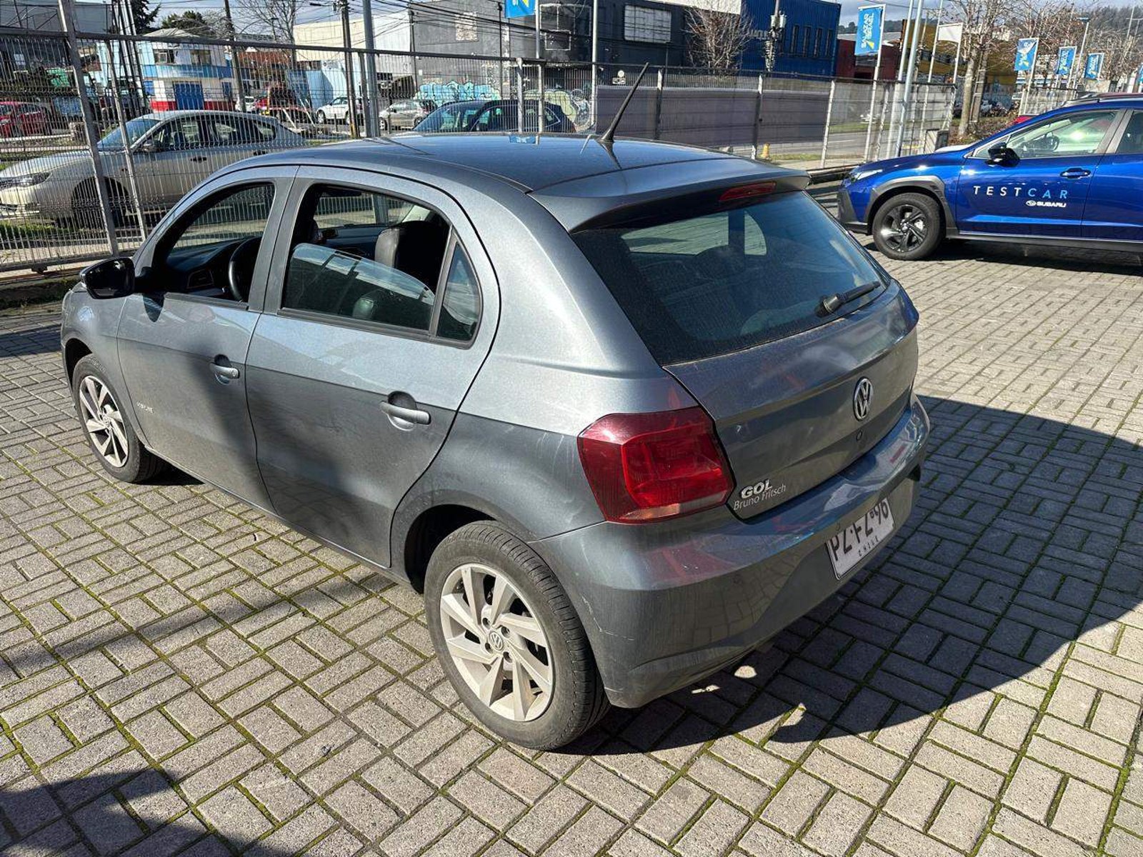 Volkswagen Gol 1.6 Highline 4x2 Mt 5p 2021 - Imagen 7 de 8