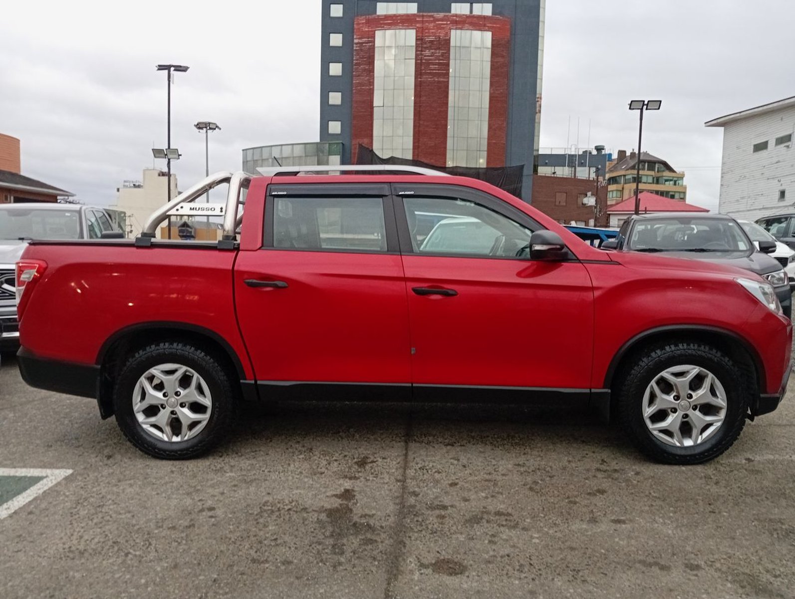 Ssangyong Musso 2.2 Grand Limited Td Diesel 4wd At6 4p 2022 - Imagen 8 de 8