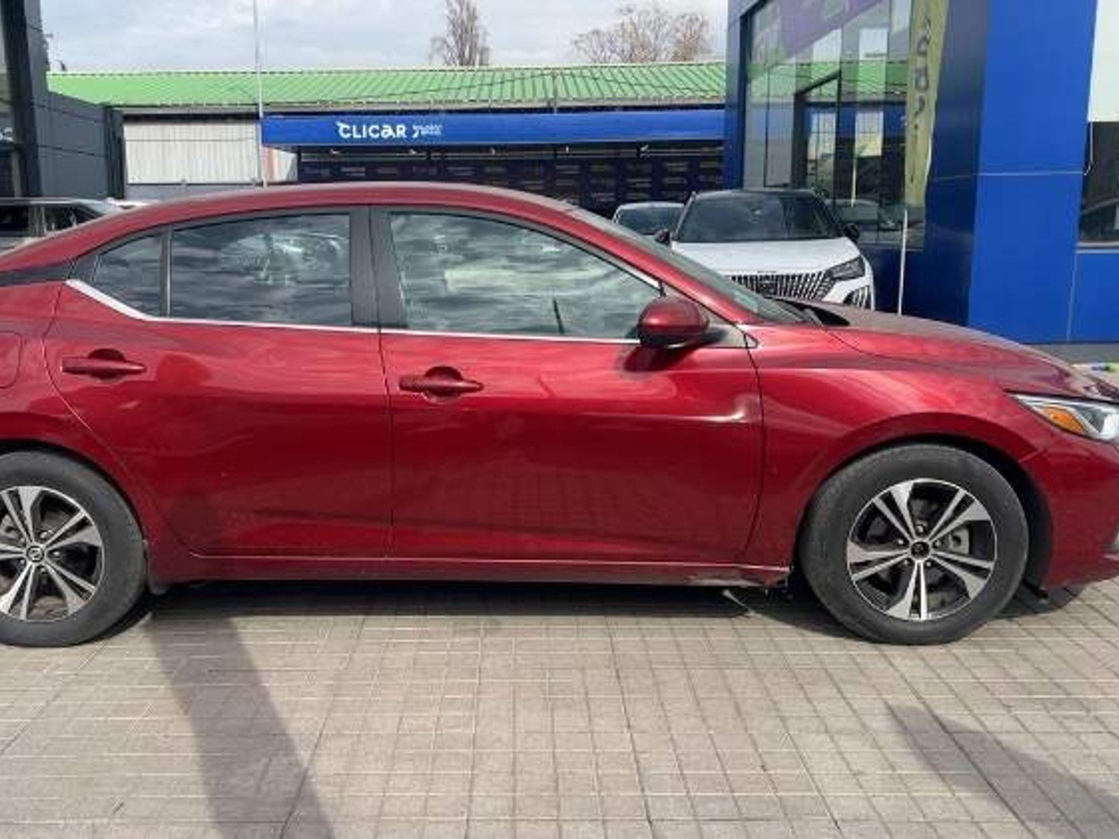 Nissan Sentra 2.0 Sense 4x2 Mt 4p 2022 - Foto 2 de 4