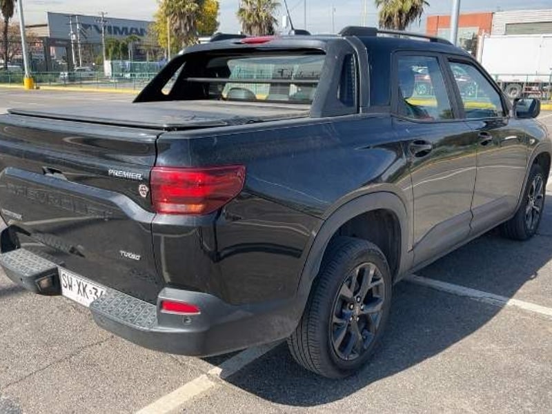 Chevrolet Montana 1.2t Premier 4x2 At 4p 2023 - Imagen 4 de 5