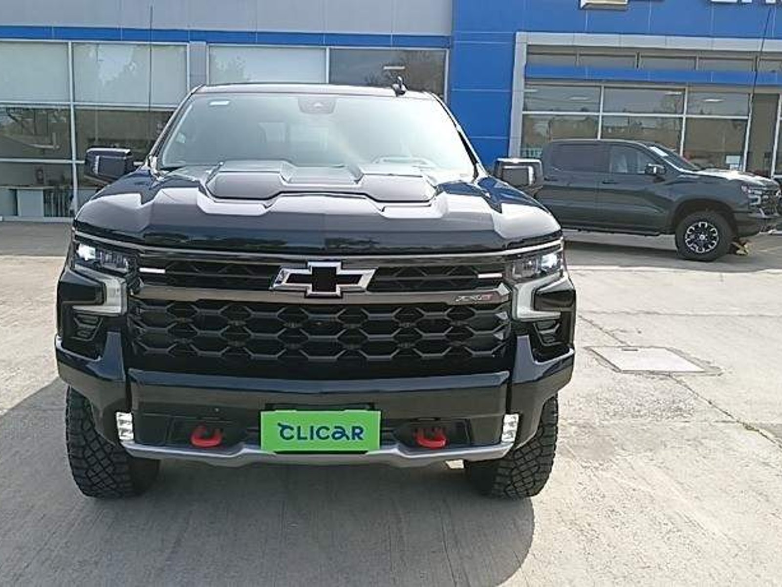 Chevrolet Silverado 6.2 Zr2 4x4 At 4p 2024 - Foto 2 de 5