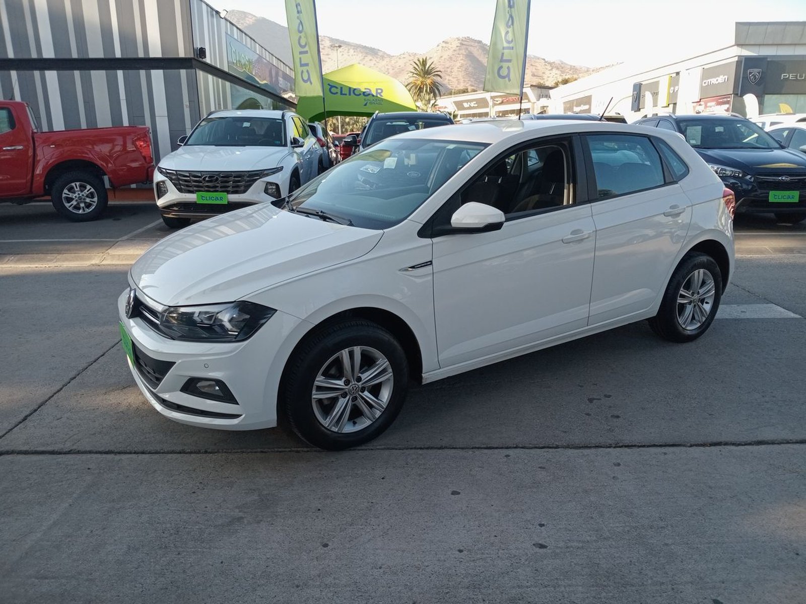 Volkswagen Polo 1.6 Comfortline 4x2 Mt5 5p 2023 - Imagen 3 de 8