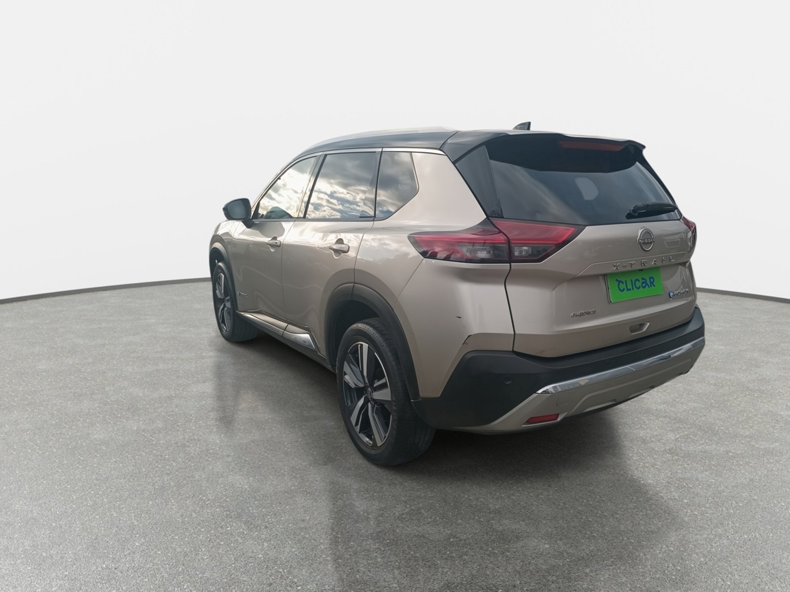 Nissan X-trail 1.5 E-power Advance Hybrid 4x4 3row Cvt At 5p 2024 - Foto 5 de 8