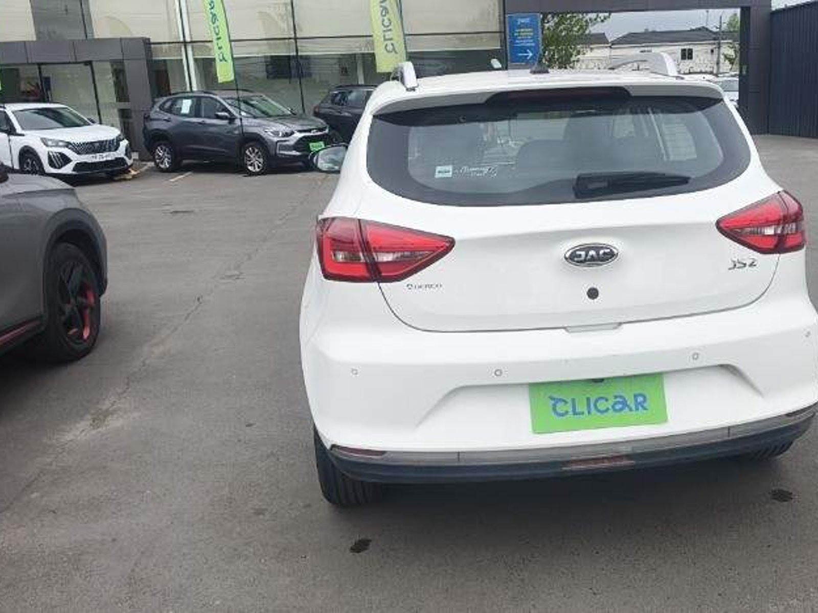 JAC Js2 1.5 Luxury 4x2 Mt 5p 2023 - Foto 5 de 5