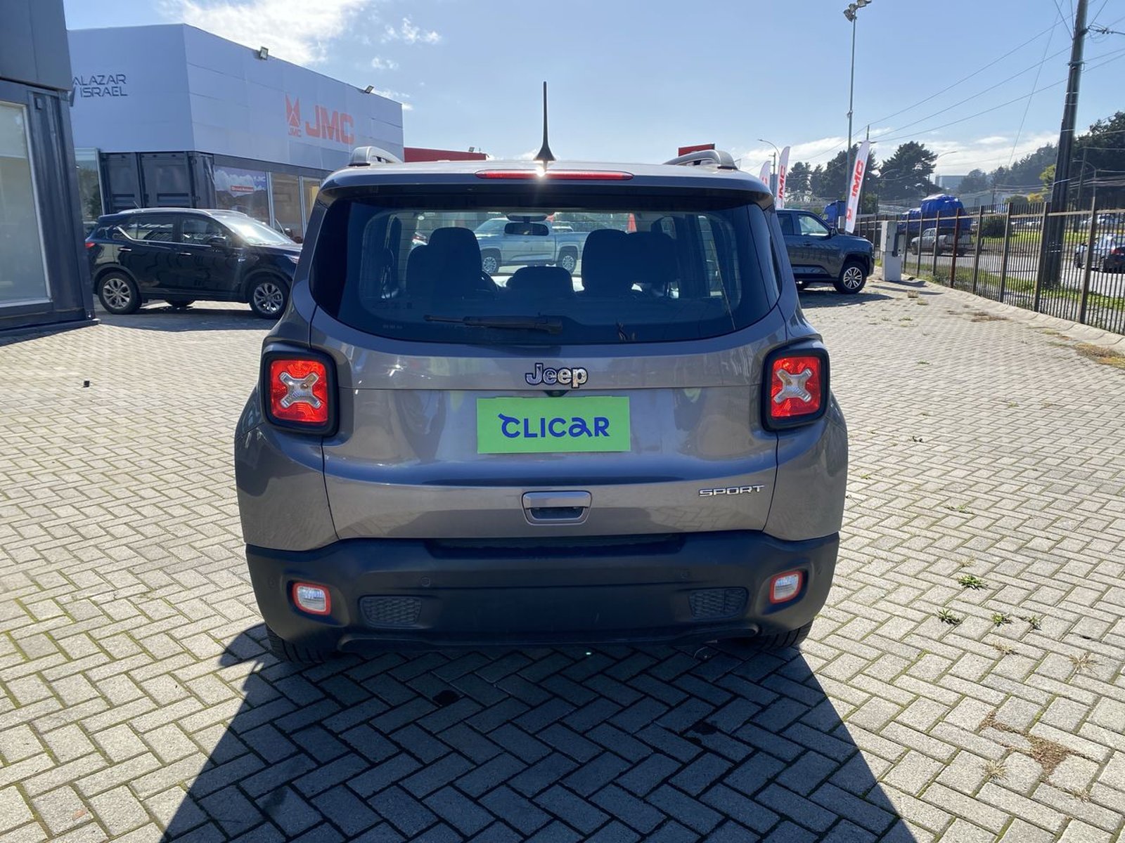 Jeep Renegade 1.8 Sport 4x2 Mt 5p 2022 - Imagen 6 de 8