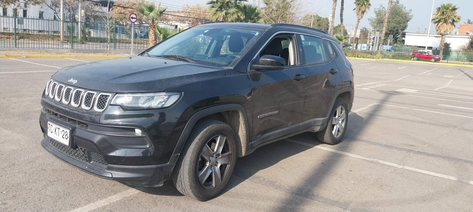 Jeep Compass 1.3 Sport 4x2 At 5p 2024 - Imagen 6 de 8