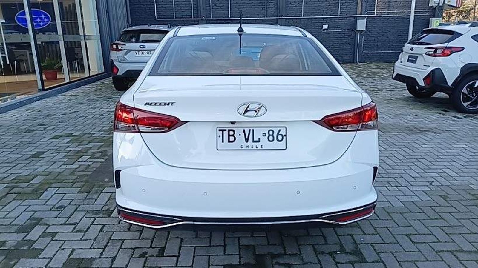 Hyundai Accent 1.4 Hci Plus 4x2 Mt 4p 2024 - Imagen 5 de 5
