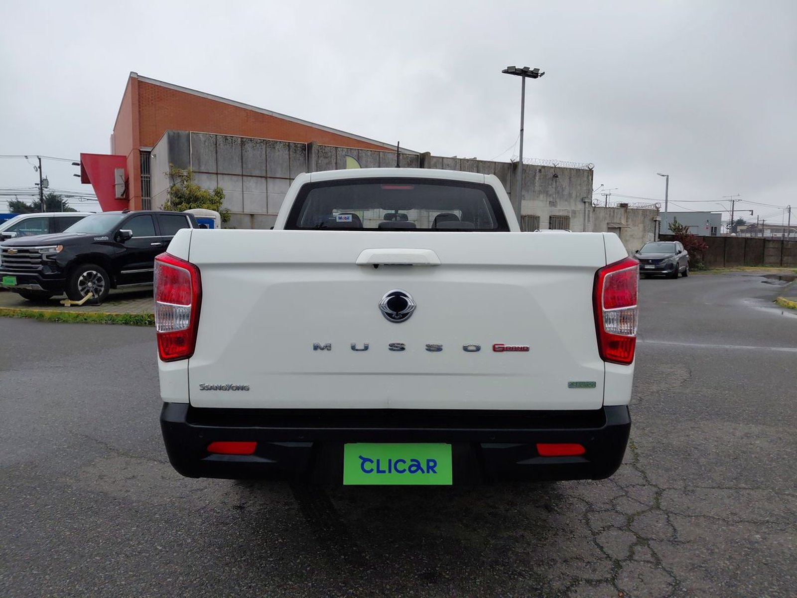 SsangYong Musso 2.2 Grand Lx Td Diesel 2wd Nueva Radio Mt6 4p 2024 - Imagen 6 de 8