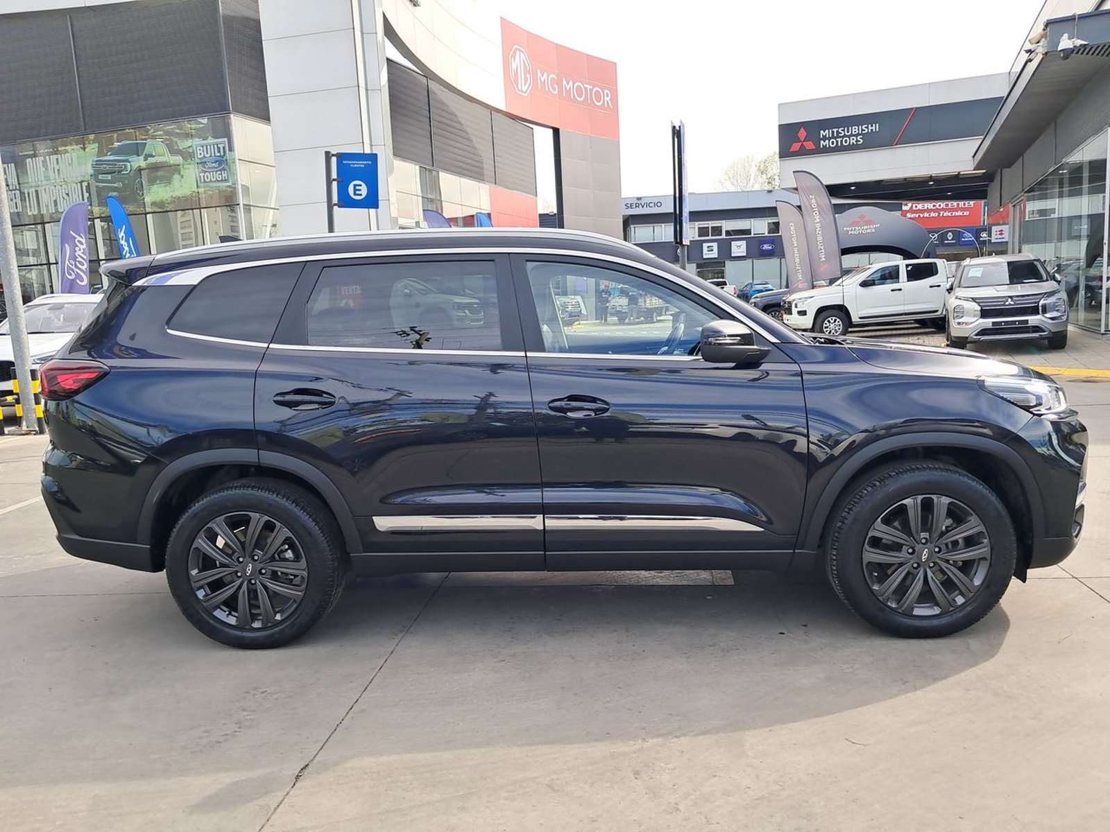 Chery Tiggo 8 1.5t Gls 4x2 Mt 5p 2022 - Imagen 8 de 8