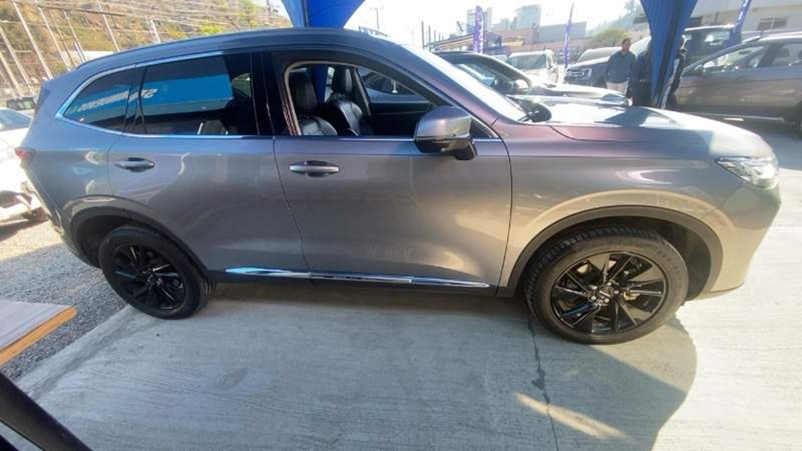 Haval H6 2.0 Deluxe 4x2 At 5p 2023 - Foto 3 de 8