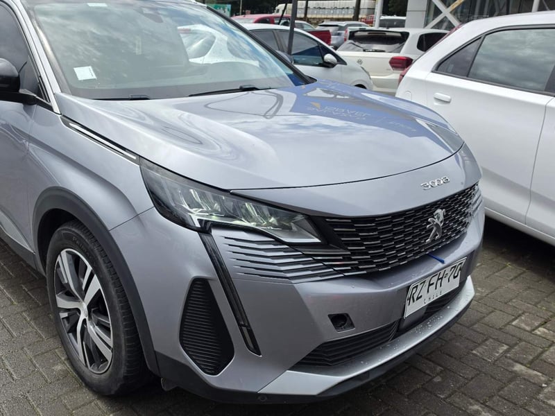 Peugeot 3008 1.2 Active Pack Puretech 4x2 130 Mt6 5p 2022