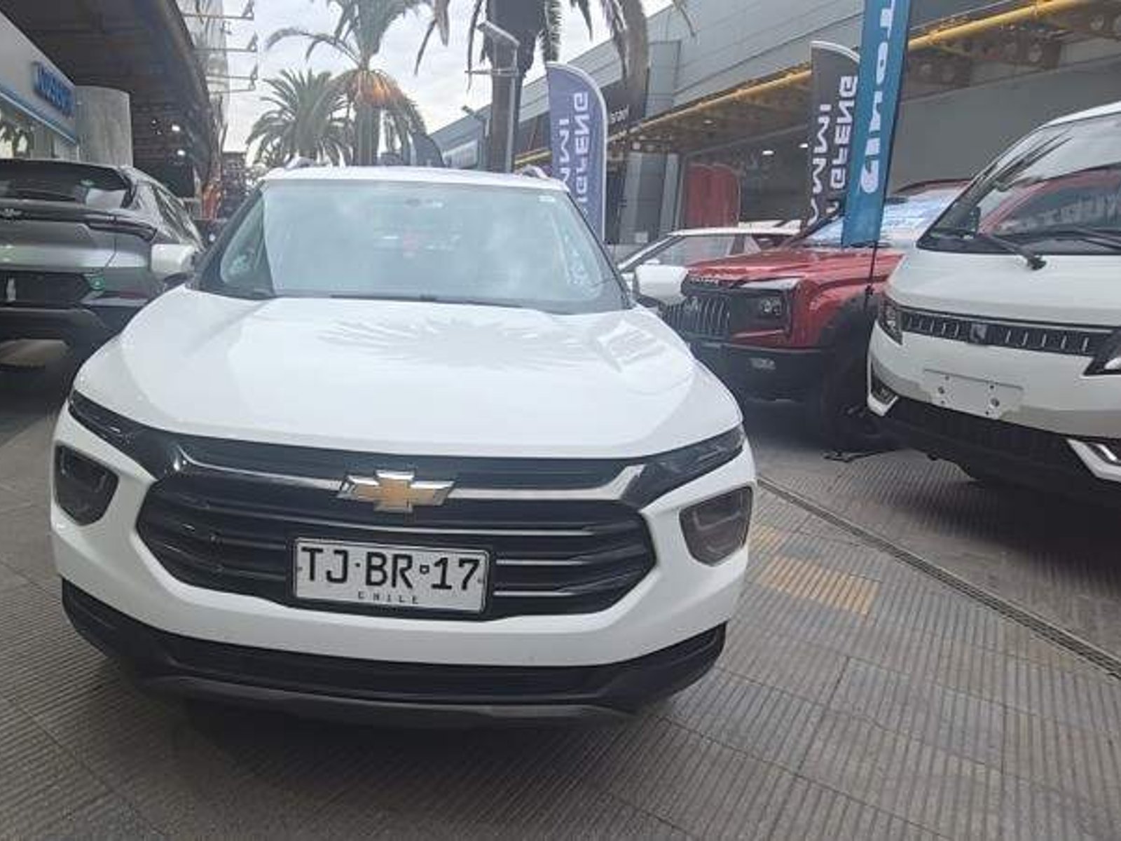 Chevrolet Montana 1.2t Premier S 4x2 Mt 4p 2024 - Foto 2 de 5