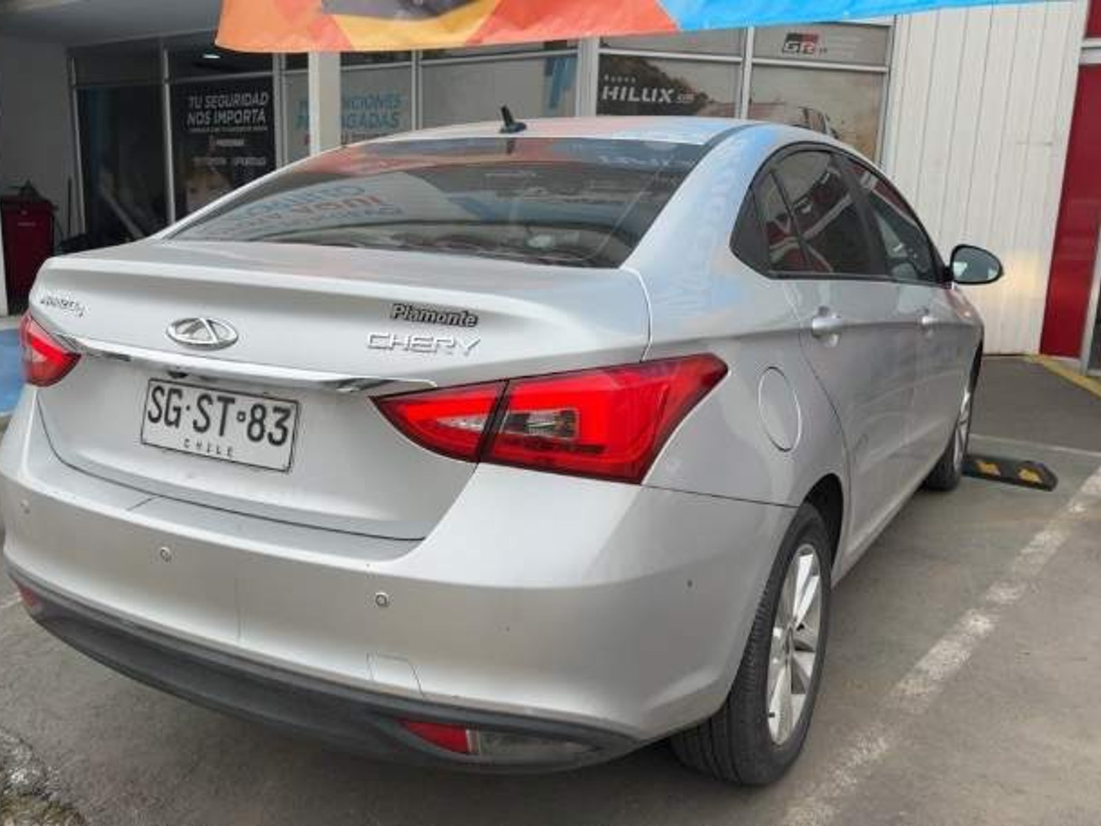 Chery Arrizo 5 1.5 Gls 4x2 Mt 4p 2023 - Foto 3 de 4