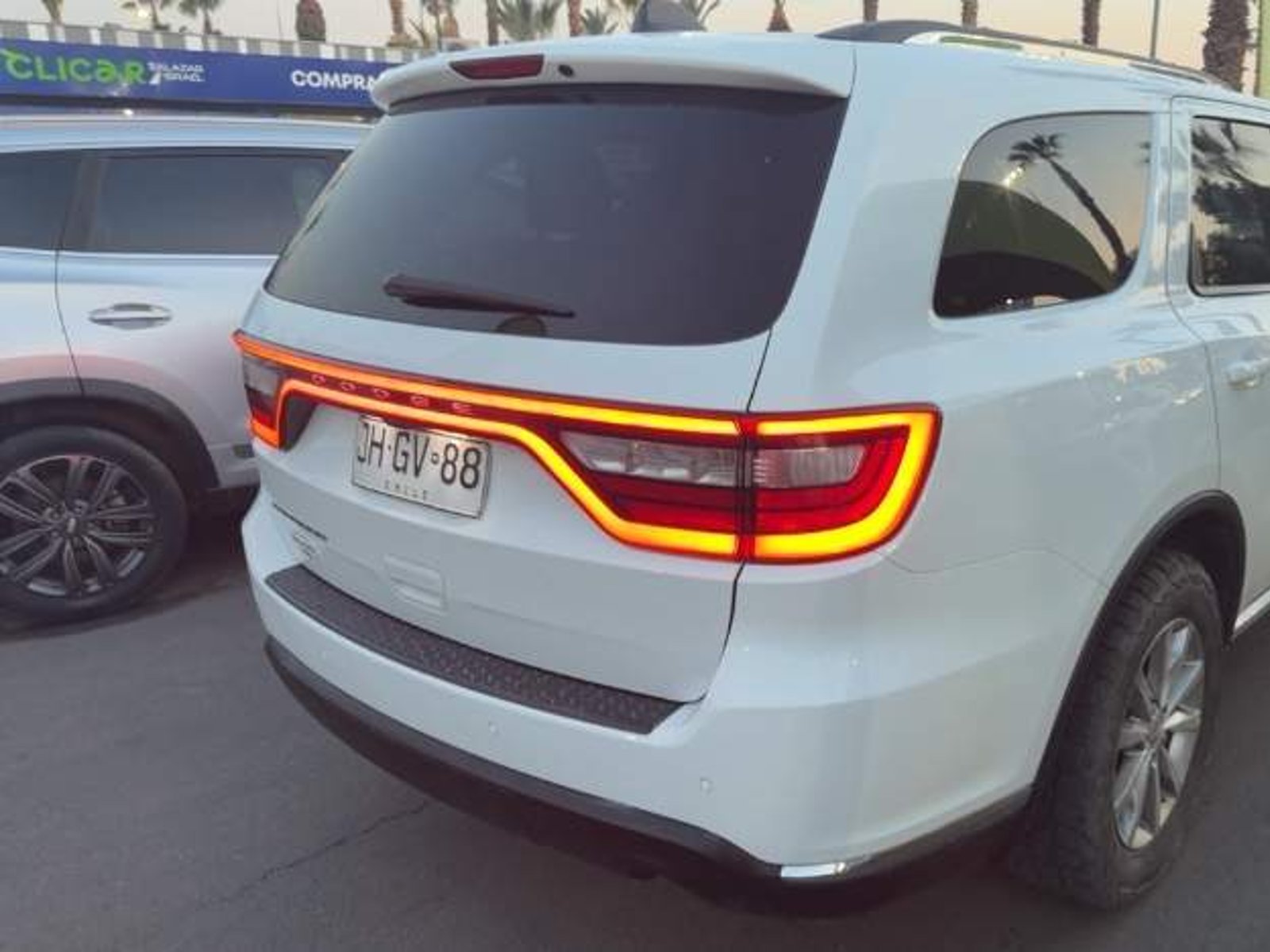 Dodge Durango 3.6 Sxt 4x2 At 5p 2017 - Foto 4 de 5