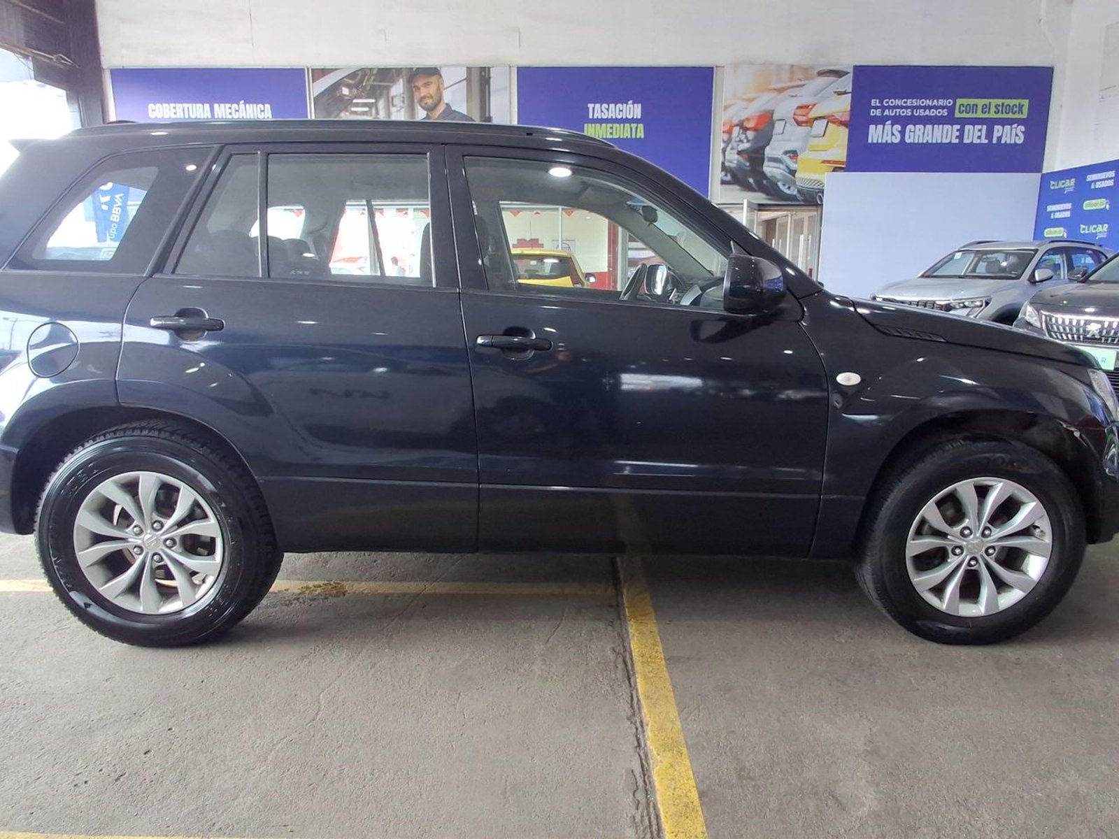 Suzuki Grand Nomade 2.4 Glx Sport 4x2 Euro4 At 5p 2016 - Imagen 8 de 8