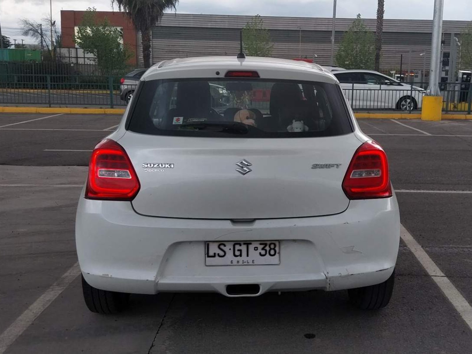 Suzuki Swift 1.2 Gls 4x2 Ac Mt 5p 2019 - Foto 5 de 5