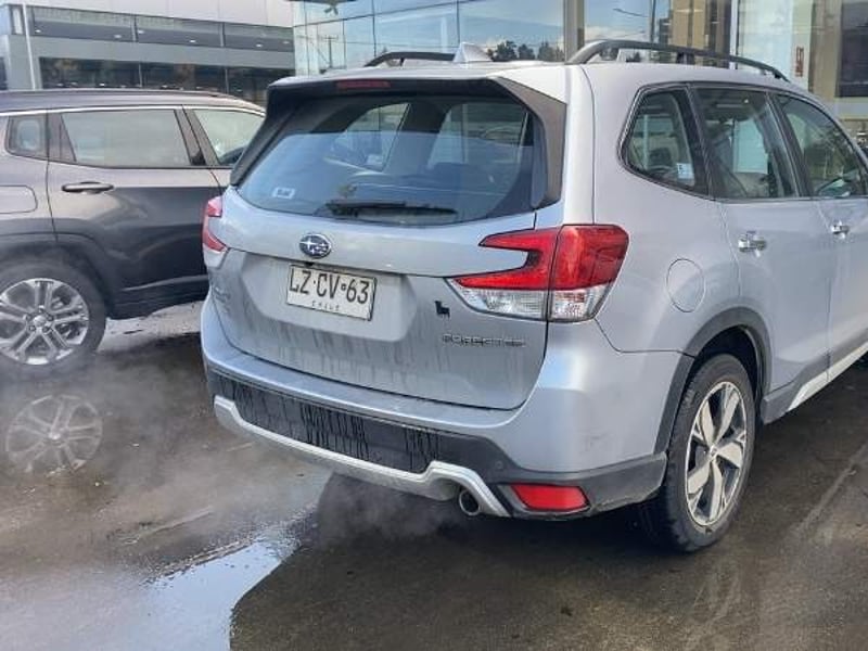Subaru Forester 2.0i Limited Eyesight Awd At 5p 2021 - Imagen 4 de 5