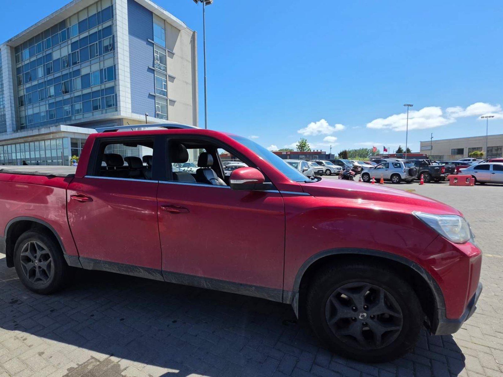 SsangYong Musso 2.2 Limited Plus Td Diesel 4wd Nueva Radio At6 4p 2024 - Foto 3 de 5