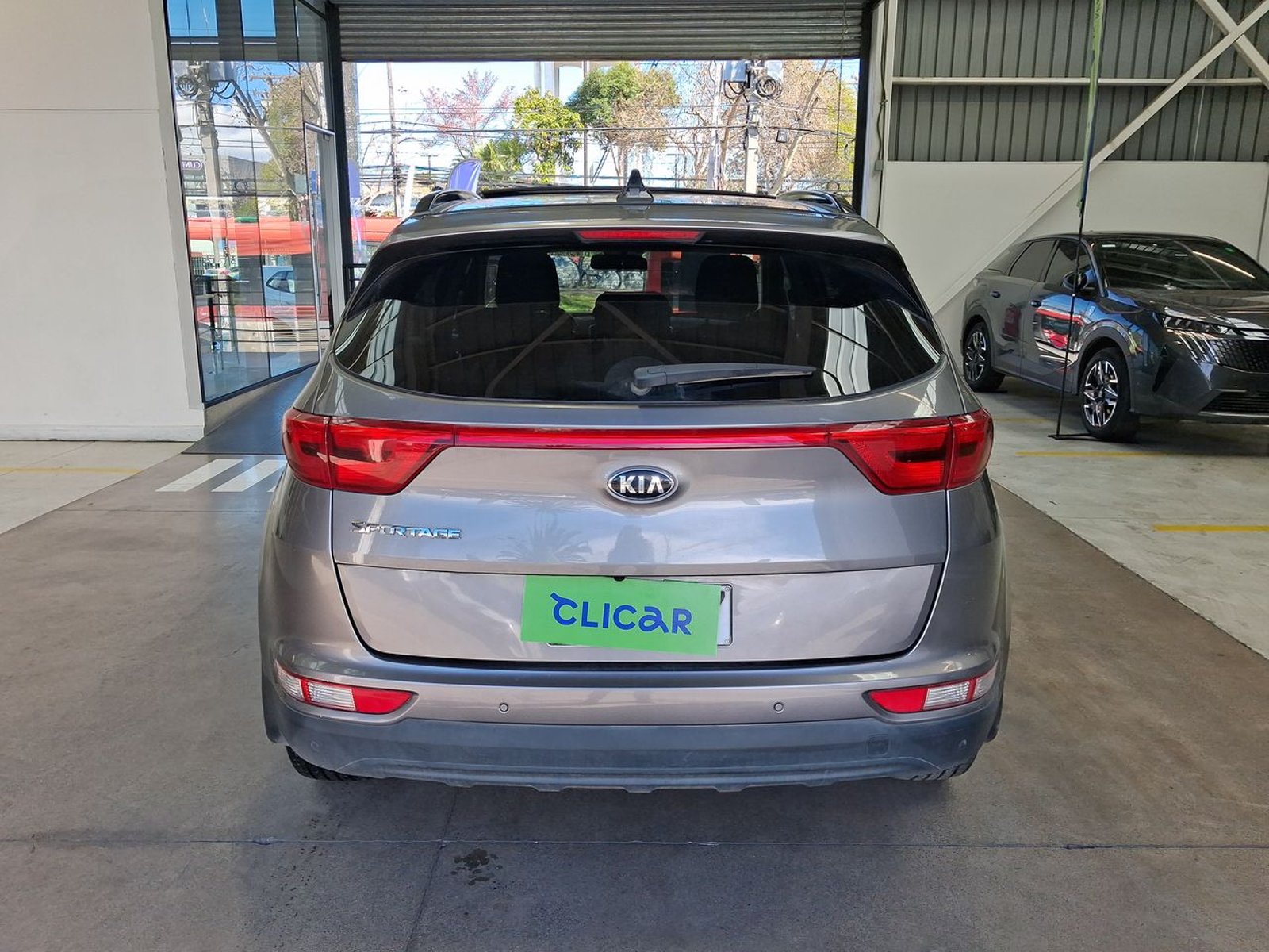 Kia Sportage 2.0 Lx 2wd 6ab 6mt 5p 2018 - Imagen 6 de 8