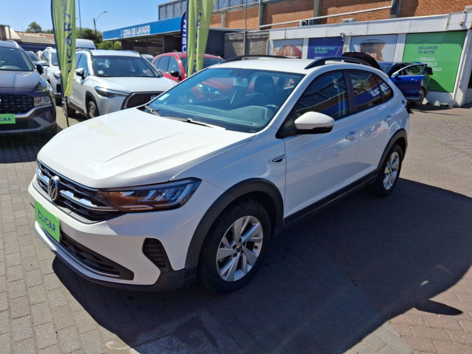 Volkswagen Nivus 1.0 Tsi Comfortline 4x2 At 5p 2024 - Imagen 3 de 8