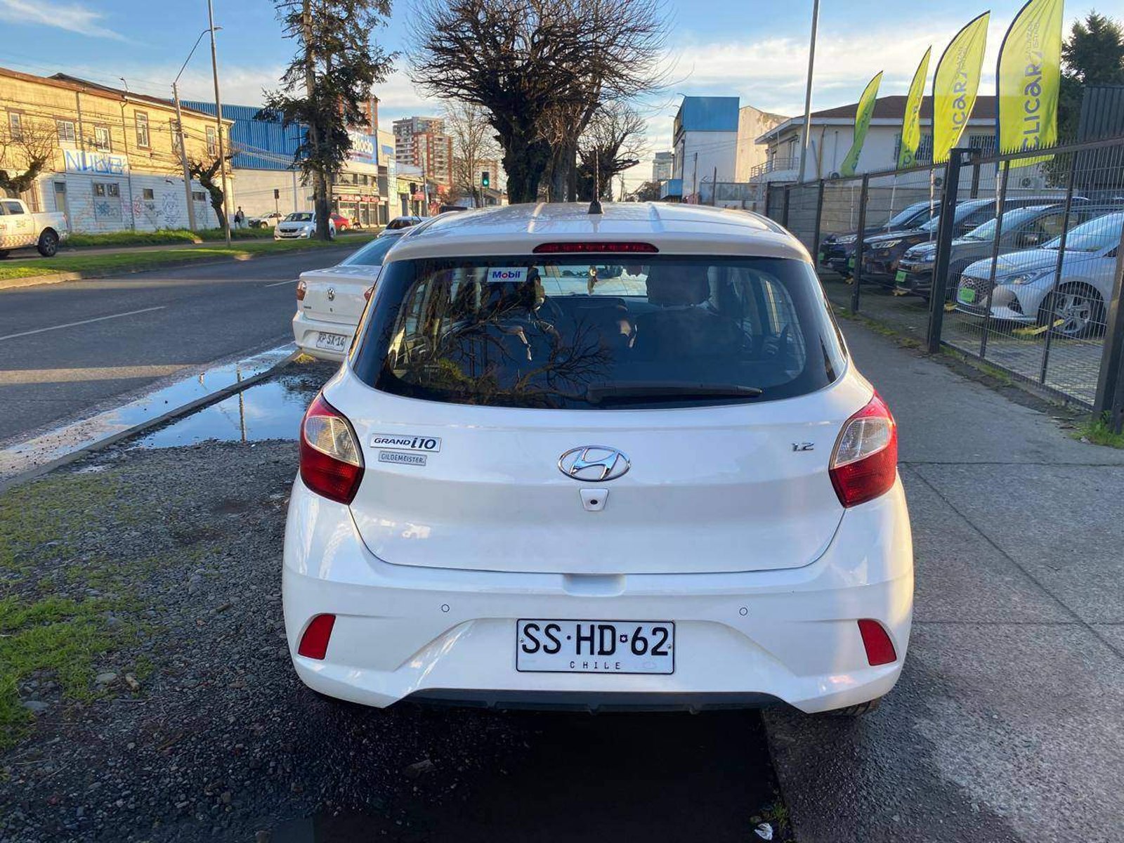 Hyundai Grand I10 1.2 Plus 4x2 Hb Mt 5p 2023 - Imagen 4 de 4