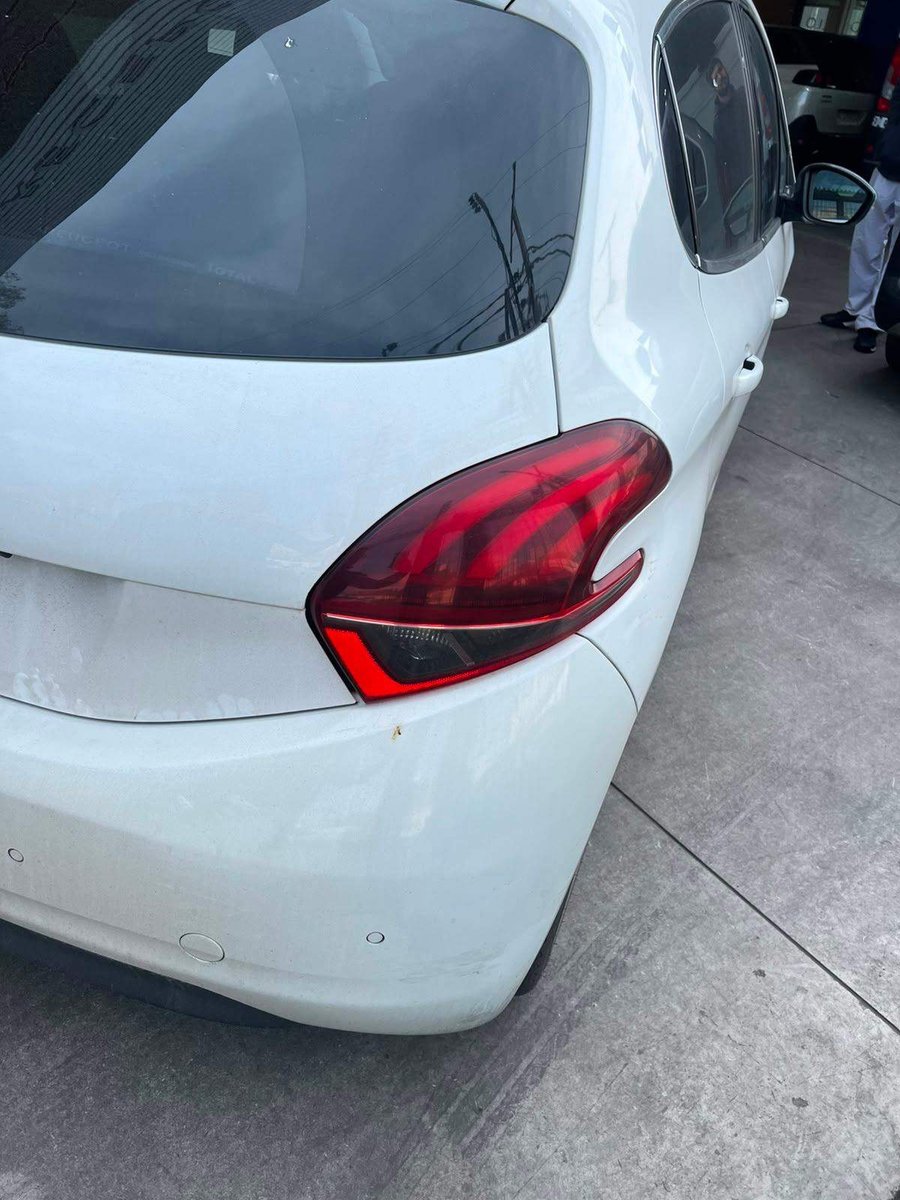 Peugeot 208 1.6 Allure Pack Bluehdi Diesel 4x2 100hp Mt 5p 2018 - Imagen 3 de 4