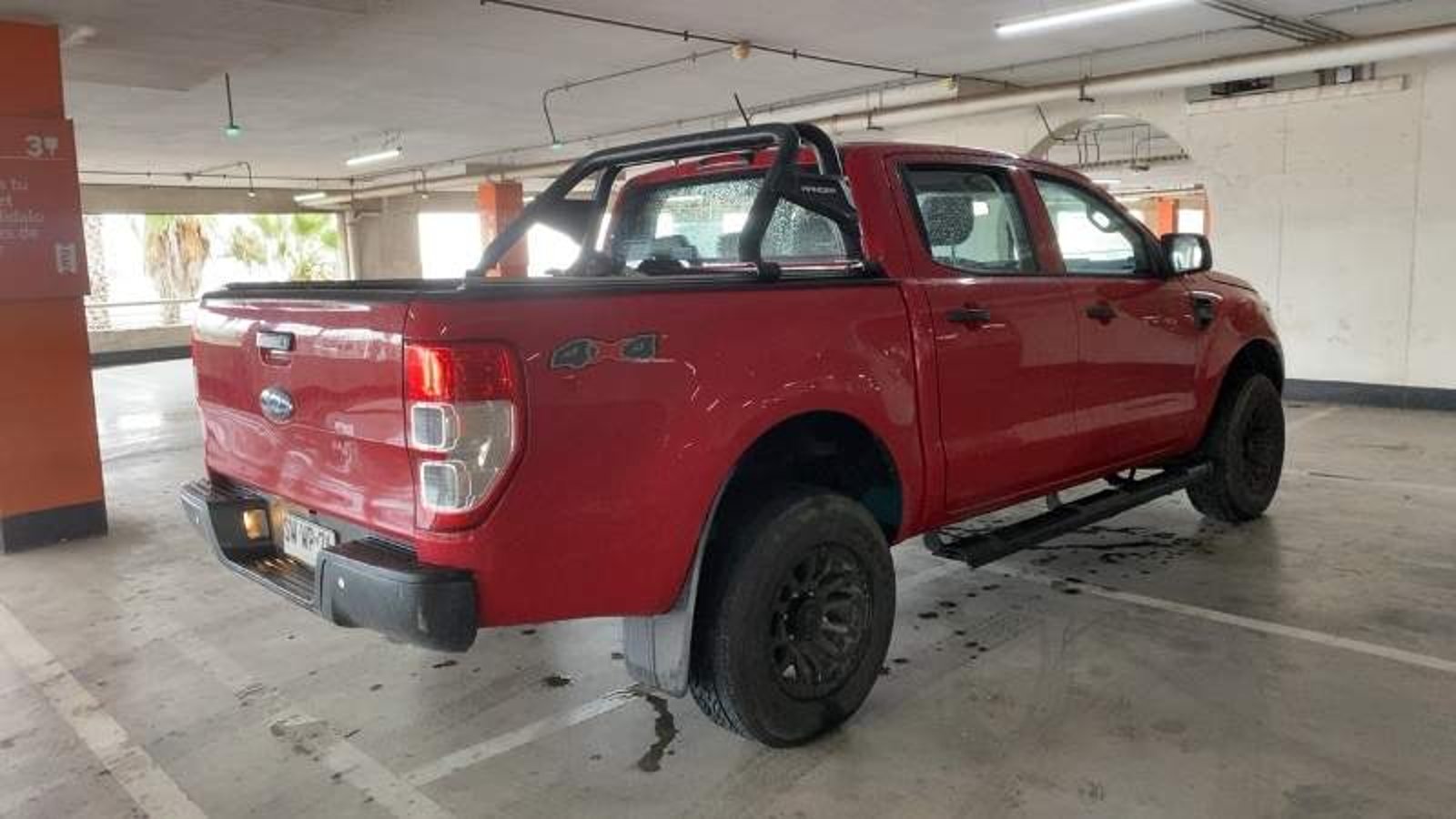 Ford Ranger 2.2 Xl Euro 6 Diesel 4x4 Dob. Cab. Mt 4p 2023 - Imagen 3 de 4