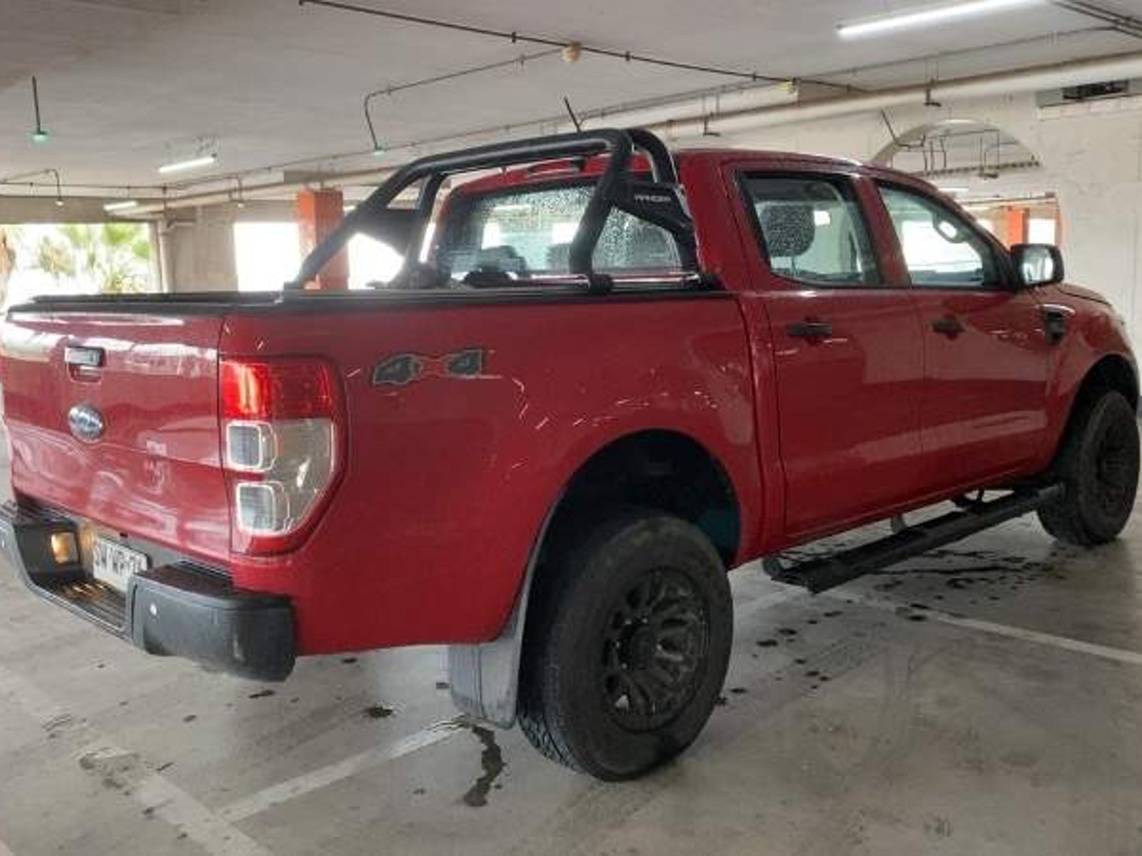 Ford Ranger 2.2 Xl Euro 6 Diesel 4x4 Dob. Cab. Mt 4p 2023 - Foto 3 de 4