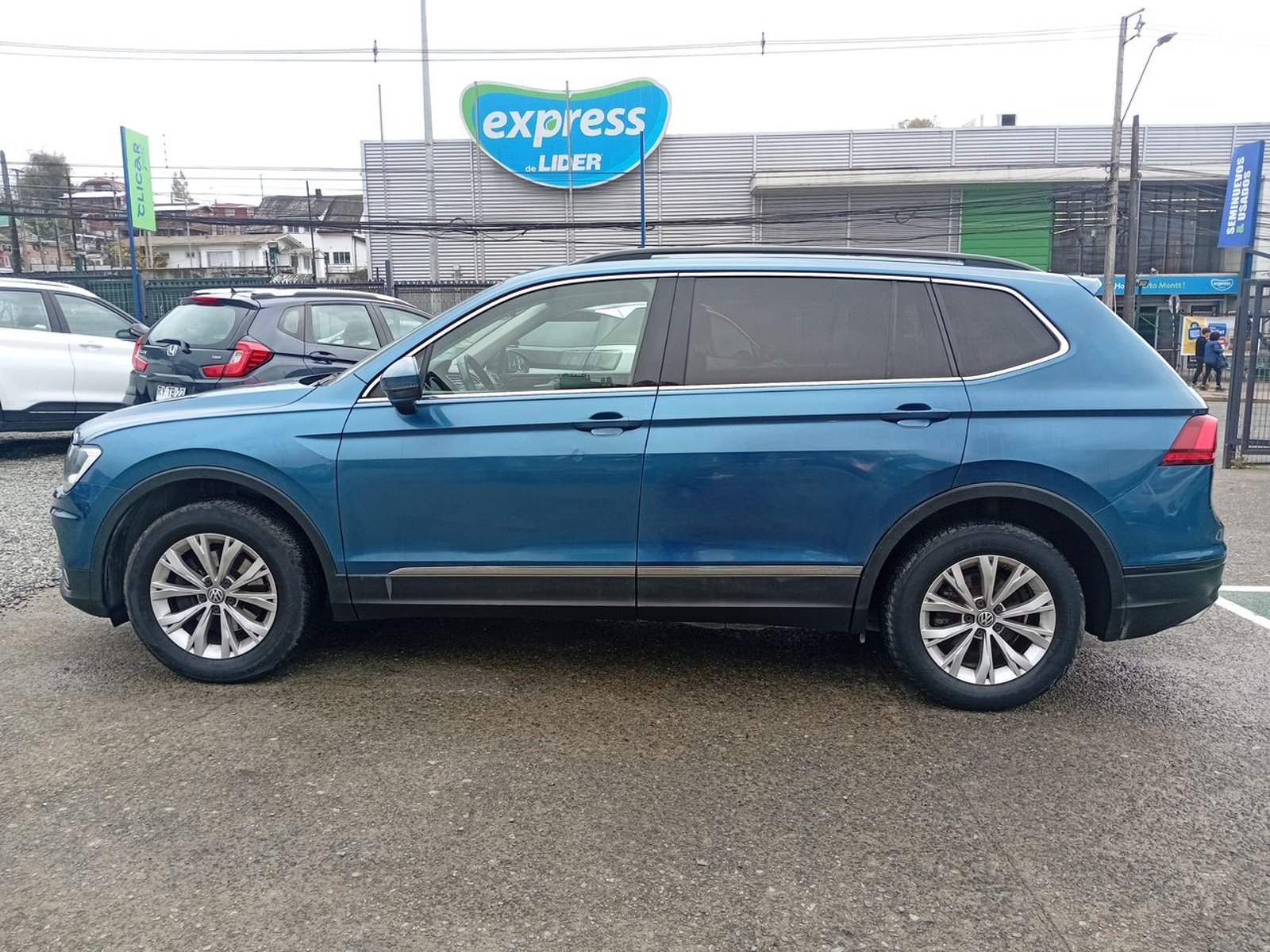 Volkswagen Tiguan 1.4 Tsi Comfortline 4x2 7a 150hp At 5p 2018 - Foto 4 de 8
