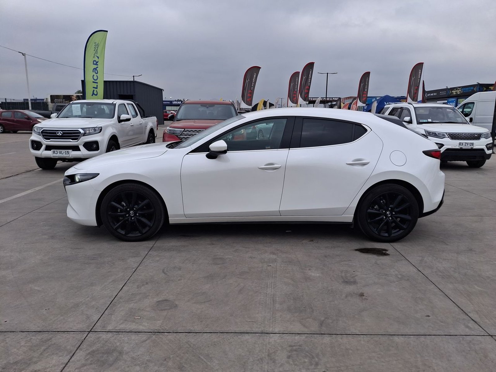 Mazda 3 2.0 7g Core 2wd Hb 6mt 5p 2025 - Foto 4 de 8