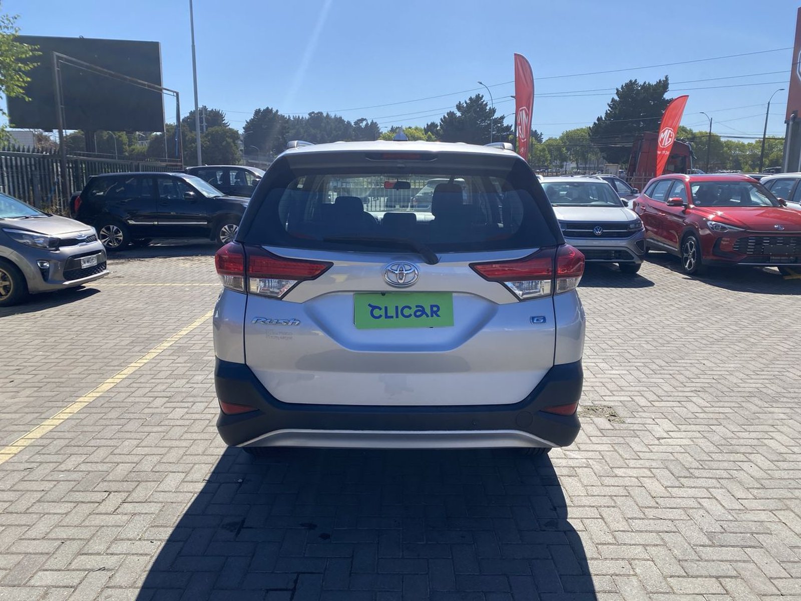 Toyota Rush 1.5 Xli 4x2 At 5p 2021 - Imagen 6 de 8