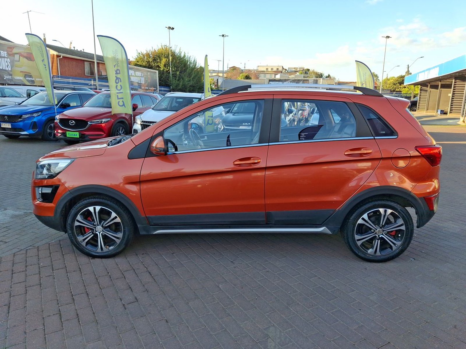 Baic X25 1.5 Elite 4x2 Mt 5p 2020 - Foto 4 de 8