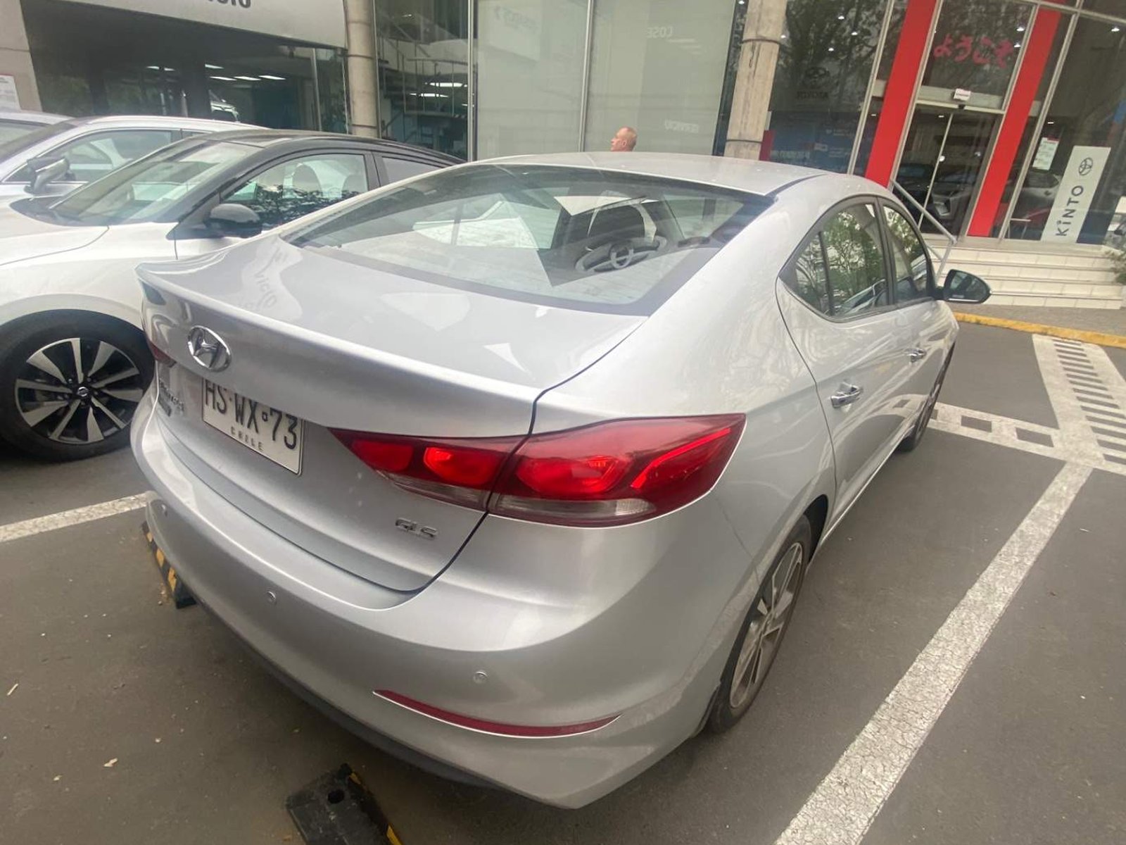 Hyundai Elantra 2.0 Gls 4x2 Ad At 4p 2016 - Foto 4 de 5