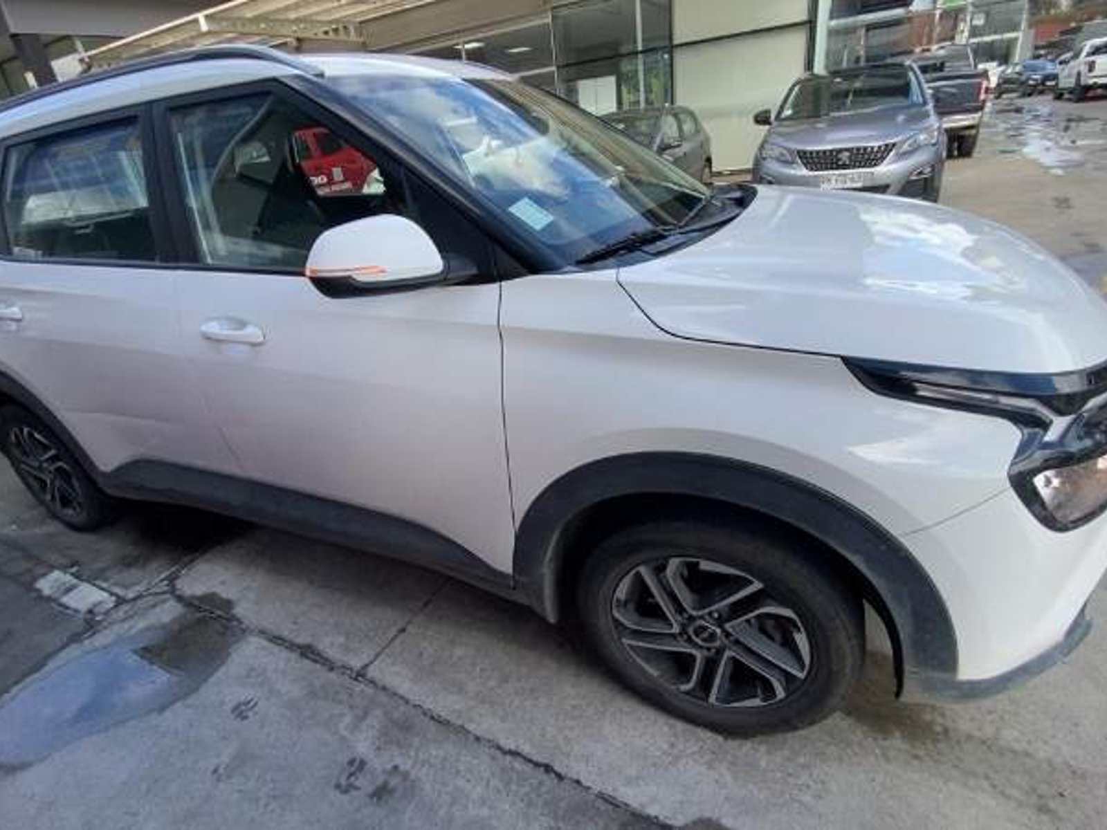 Kia Carens 1.4l Ex Turbo-gdi 4x2 7dct At 5p 2023 - Foto 2 de 4