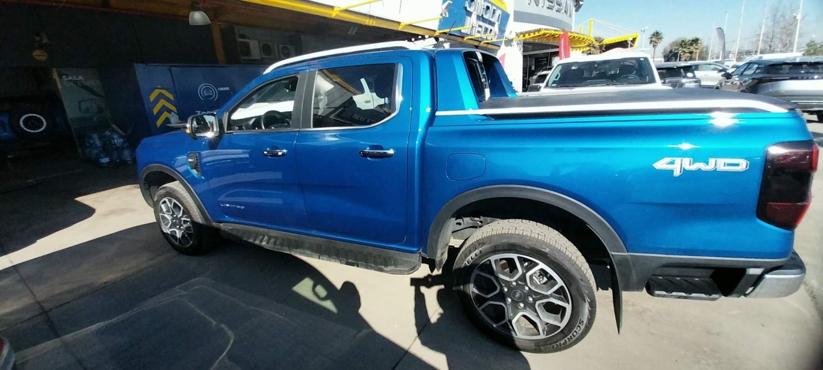 Ford Ranger 3.0 Ltd Diesel 4x4 Dob. Cab. At 4p 2025 - Imagen 8 de 8